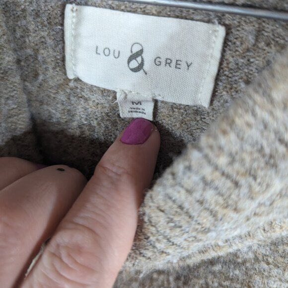 Hooded Sweaters - Picture 2 of 3